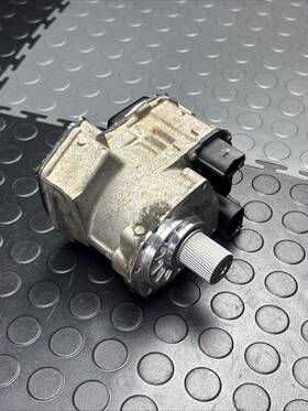 T210r Ford Focus Oem Front Power Steering Wheel Electric Rack And Pinion Pump 13-18 A