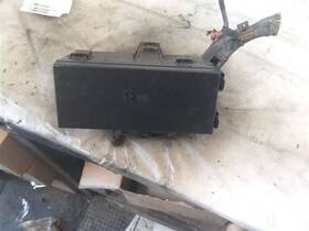 646-01032 Ford Truck Fuse Box Engine With Fog Lamps Fits 11-12 Explorer 2400016