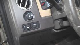 659.fd8609 Ford Truck Dash Mounted Headlamp On/off Switch F150 2009 Dash/interior/seat 176
