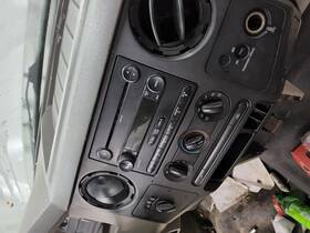 Am-fm-cd-mp3 Ford Truck 8c3z18806a Audio Equipment Radio 6 Disc Fits 08 F250sd Pickup 526655