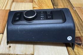 Ml3t-13d061-ccw Ford Trucks 2022-2024 Maverick Headlamp Cargo Light Fuel Door Control Switch With Trim