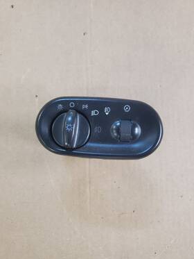 Yf1t-11654-aj Ford 2000-2005 Excursion Super Duty Headlight Switch With Fog Lights Black Oem