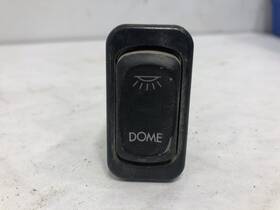 A06-30769-081 Freightliner 122sd Dome Light Dash/console Switch - Used P/n A0630769081