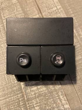 E1e12 General Motors 03-06 Escalade Tahoe Yukon Traction Control Park Assist Switch 2004 2005 Oem
