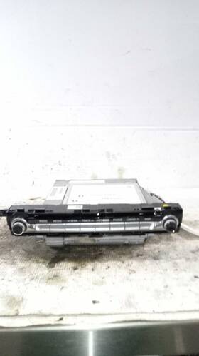638-12956 Genesis Audio Equipment Radio Controller Dash Mounted Us Market Fits 17-19 G90 512025