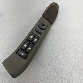 15724547 Gm 95-00 Chevy Suburban Tahoe Gmc Yukon Master Power Window And Lock Switch Bezel