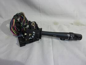 26085930 Gm 00-05 Chevrolet Malibu Impala Windshield Wiper Turn Signal Switch
