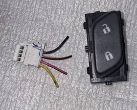 84545413 Gm Genuine Parts Door Lock Switch-ls And Pigtale