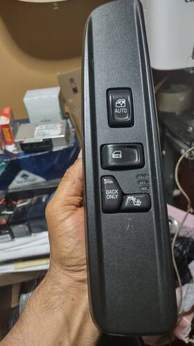 15133144 Gmc 2002-2005 Envoy Passenger Right Side Window Switch