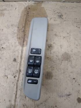 641-00704l Gmc 2005 Envoy Xl Front Drivers Door Master Window/door Switch