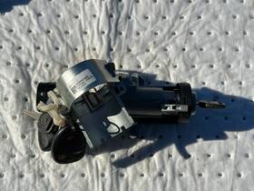 Ahi-38-2527-1l1402 Gmc 2010-2012 Acadia Ignition Switch Lock With Key And Immobilizer Oem 22756010