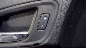 641-02811l Gmc Truck Driver Front Door Switch Drivers Lock Fits 15-19 Canyon 1434064