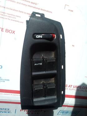 83598-s04-az00 Honda 96 -00 Civic Ex Lx 1.6l Oem 4d Driver Left Side Master Power Window Switch