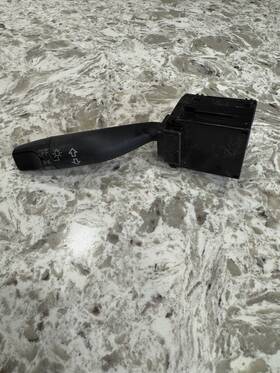 Ahi-28-2060-28508 Honda 2001-2005 Civic Headlight Turn Signal Control Switch Oem