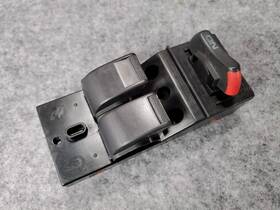 M15846 Honda 1996-2000 Civic Coupe 2 Door Left Driver Master Power Window Switch Oem
