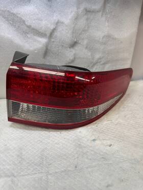 P2770-p2771 Honda 2004 Accord Right Side Rear Brake Tail Light Lamp P2770 P2771 P-69