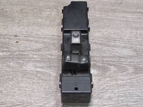 15262336 Hummer 2003-2007 H2 Front Right Passenger Side Door Window Switch