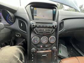 638-73867 Hyundai Audio Equipment Radio Coupe Receiver With Navigation Fits 16 Genesis 981646