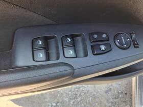 641-10813l Hyundai Driver Front Door Switch Drivers Lock And Window Fits 18-22 Accent 3646133