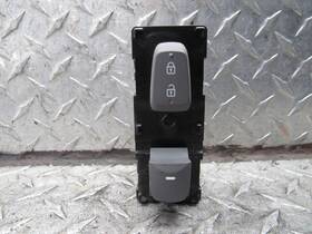 662.hy1r16 Hyundai 2016 Elantra Right Rear Passenger Door Lock And Window Switch Sedan 1.8l
