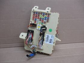 91950a5091 Hyundai 14 15 Elantra Interior Cabin Fuse Box Relay Junction Block