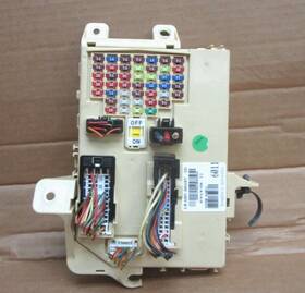 91950a6011 Hyundai 13 14 15 Elantra Interior Cabin Fuse Box Relay Block Panel