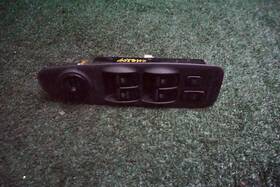 935702d000 Hyundai 2003 2004 2005 2006 Elantra Driver Side Window Switch Oem