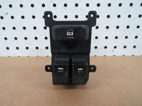 Xl1t14540baw Hyundai 09 10 11 12 13 14 Genesis Front Right Window Switch Oem