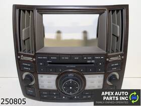 28396-cg700 Infiniti Oem 2003-2008 Fx35 3.5l Cd Sat Radio Player Climate Control Bezel