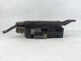 7254-1883 Infiniti 2000-2001 I30 Fusebox Fuse Box Relay Module Mlory