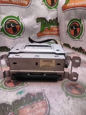 638-52331 Jaguar Audio Equipment Radio Receiver Am-fm-cd Fits 12-13 Xf 2851311