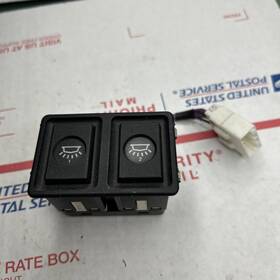 Dac10200 Jaguar 01451 1996 96 Xjs Convertible Overhead Light Switch Trw