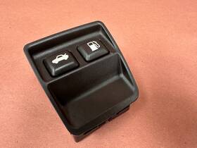 Xr88255leg Jaguar S Type 00-02 Trunk Open Fuel Door Switch Black Oem 71k Miles