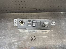 56007247 Jeep 1997 - 2001 Cherokee Xj Rear Wiper Defrostswitch Power Outlet