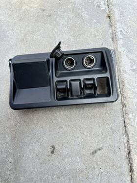 56047011aa Jeep 2003-2006 Wrangler Tj Dash Interior Seat Center Switch Set Oem
