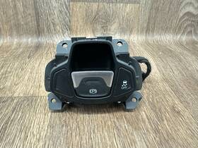 5vd56lxhab Jeep 2015-2018 Renegade Console Electronic Parking Brake Control Switch Oem Aa2