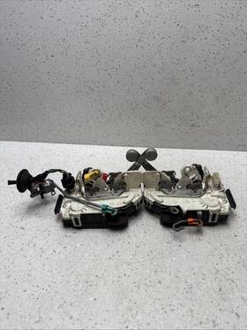 Smitley-381-31-050 Jeep 2011 Liberty Front Right And Left Door Latch Pair