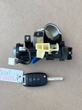 Kia 5xyphda1xgg033145 2016-2020 Sorento Ignition Switch Lock Cylinder With Key Oem
