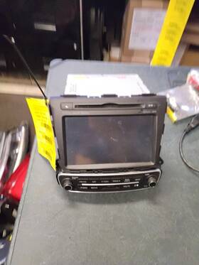 638-72743 Kia Audio Equipment Radio Receiver With Navigation Fits 2014 Sorento