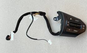 C6701 Kia 96700 2016-2018 Sorento Steering Wheel Cruise Control Switch Oem