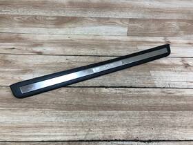 67912-30100 Lexus Gs300 Gs400 Gs430 Oem Front Driver Side Door Entrance Step Plate Cover