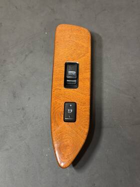 7423260231 Lexus 1998-2002 Lx470 Front Right Windows Door Lock Switch And Bezel Oem