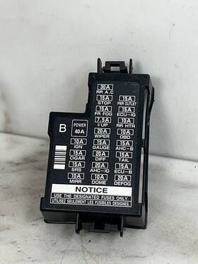 82677-60010 Lexus 1998-2002 Toyota Lx470 Land Cruiser Under Hood Fuse Box Cover Oem