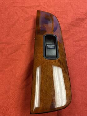 84030-30020-c0 Lexus 1999-2003 Rx300 Drivers Left Rear Window Switch Bezel Oem
