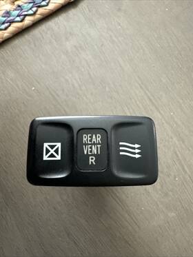84751-60090 Lexus 98-07 Lexuslx470 Toyota Land Cruiser Rear Right Side Air Vent Switch #191320