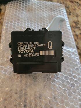 859a1-60031 Lexus 859a160031 2014-2019 Gx 460 Computer Driving Support Switch Control.
