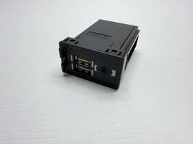 86190-11010 Lexus 2015 - 2021 Nx200t Nx300h Aux In And Usb Port Socket Outlet Oem