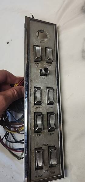 14527-a Lincoln Mark Iii Front Driver Window Switch 1968 1969 1970 1971 Oem