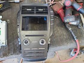 638-11908 Lincoln Audio Equipment Radio Control Panel Heated Seats Fits 17-19 Mkc 1888701