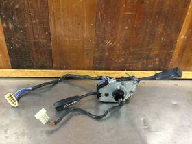 Kt1493 Lucas 30614d Triumph Tr7 1979 Original Steering Column Wiper And Light Switches Used.